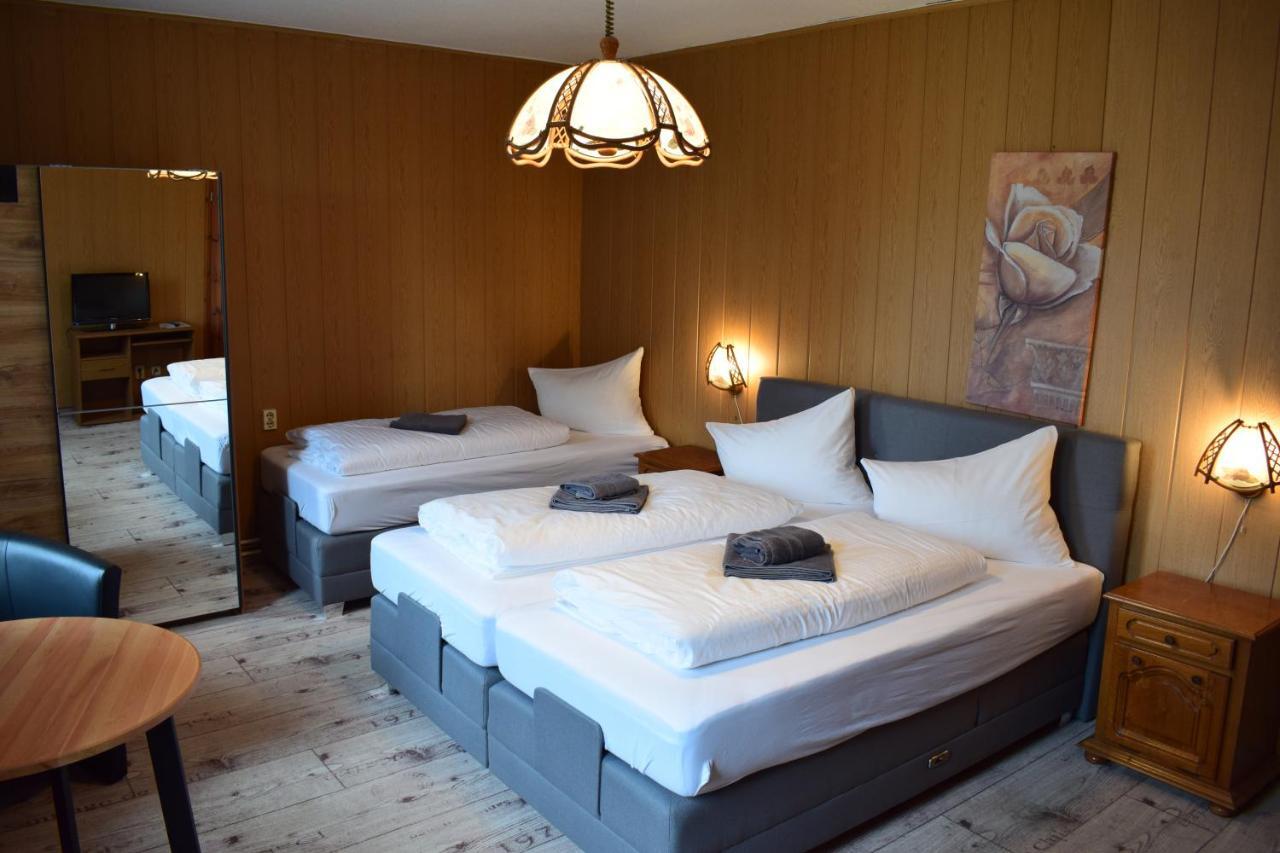 Landhotel "Lichte Aue" Lichtenau Stutzengrun 외부 사진
